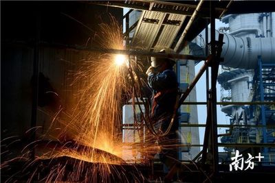 前7月廣東規(guī)上工業(yè)增加值超2萬(wàn)億元 高品質(zhì)特種鋼鐵材料銷售強(qiáng)勁支撐產(chǎn)業(yè)升級(jí)